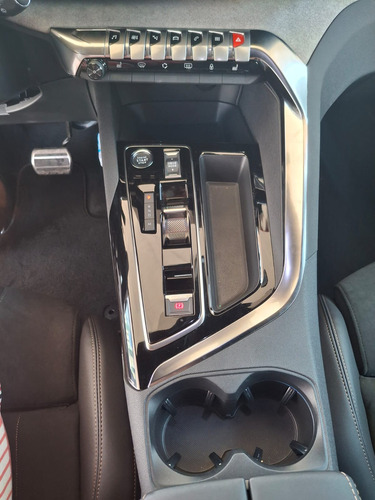 Peugeot 3008 1.6T Gt At