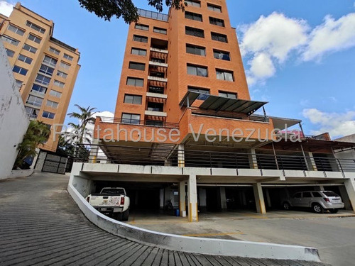 Enixon Sanchez Vende Espectacular Apartamento En Monte Real #25-17575