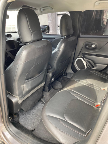 Jeep Renegade 1.8 Longitude Flex Aut. 5p
