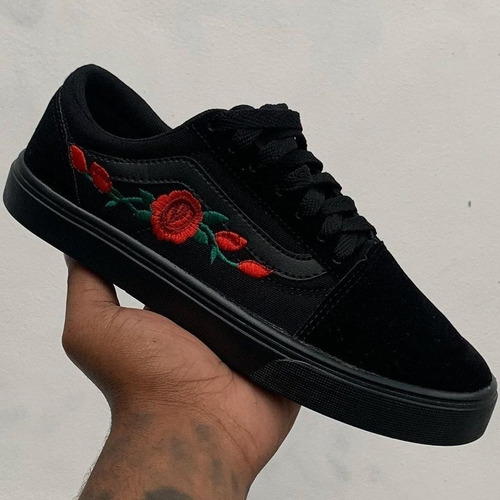 tenis vans skull