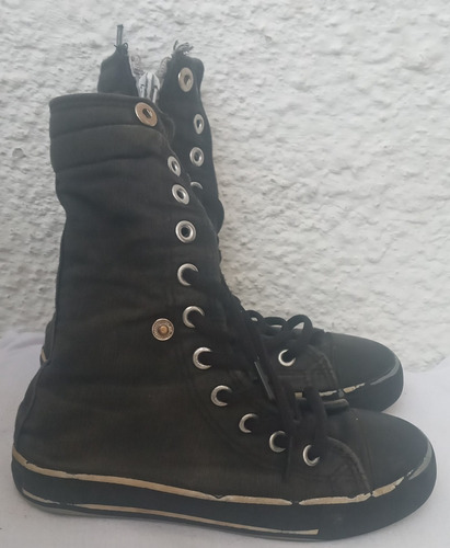 Botas  Negras Lona All Star   N° 30.