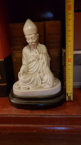 Palermo Buda Con Base Madera (Usado)