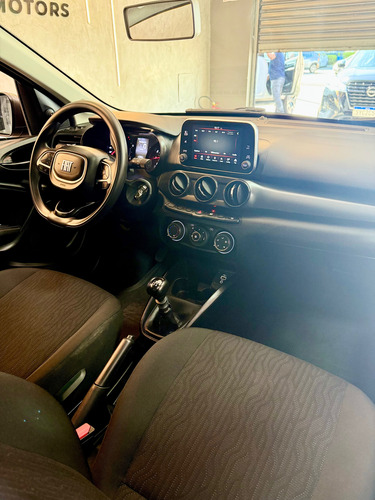 Fiat Cronos 1.0 Drive Flex 4p