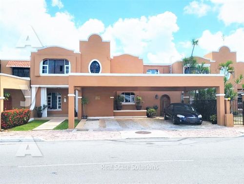 Casa En Venta, 4 Recamaras, Amueblada Y Equipada, Pok Ta Pok, Zona Hotelera, Cancún.