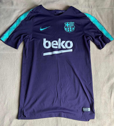 Camisa Deportiva De Entrenamiento Del Barca / Talla Ch (Usado)