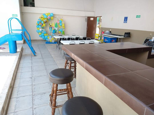 Quinta En Venta Con Salón De Eventos