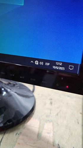 Lote Monitores Samsung 19 Led S19b300 Sin Fuente No Envio Negro (Usado)