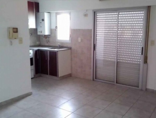 Imagen 2 de 11 de Departamento En Venta En Moron