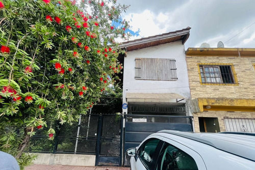 Casa En Venta En Grand Bourg