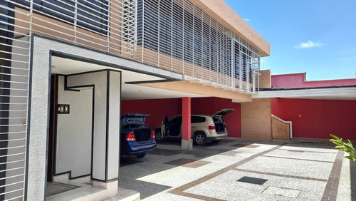 Imagen 19 de 19 de Altacasa Vende Majestuosa Y Bella Casa En La Urbanización La Viña