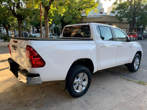 Toyota Hilux 4x2 Dc Srv 2.8 Tdi 2019 Pick Up En Mg Bikes
