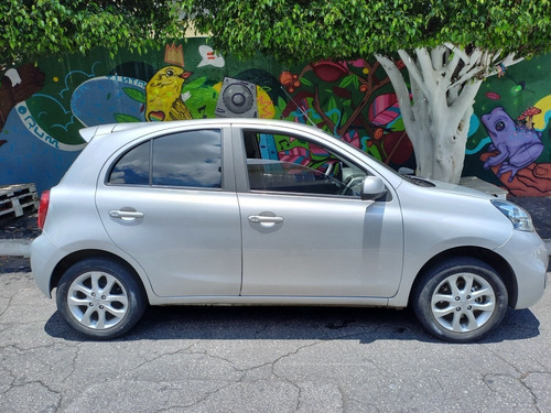 Imagem 6 de 6 de Nissan March 2018 1.0 12v Sv 5p
