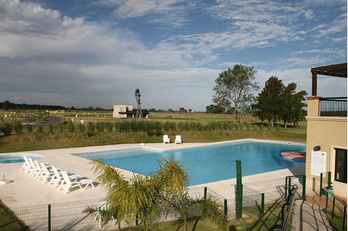 Imagen 5 de 10 de Venta De Lote Con Fondo A La Laguna, El Rebenque Canning