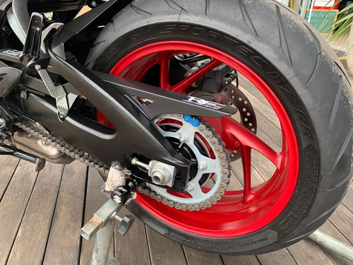 Imagem 8 de 10 de Suzuki Gsx S1000 Abs 2019