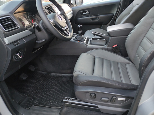 Imagen 9 de 15 de Volkswagen Amarok 2018 2.0 Cd Tdi 180cv 4x4 Highline Pack