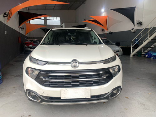 Fiat Toro 2.0 Volcano 4x4 Aut. 4p