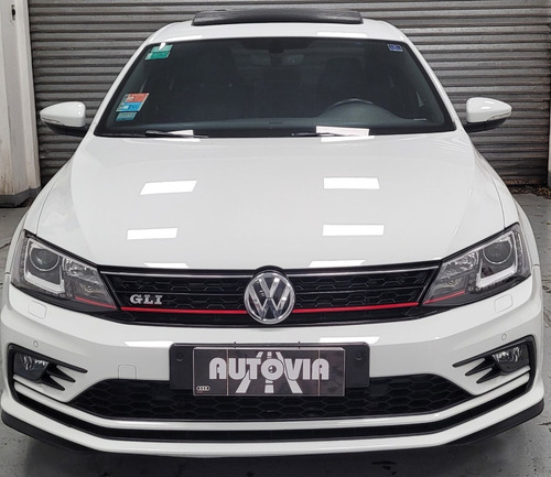 Imagen 2 de 9 de Volkswagen Vento