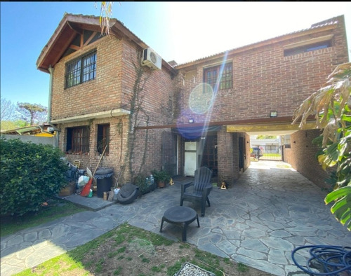Hermoso Chalet. Moreno Sur.