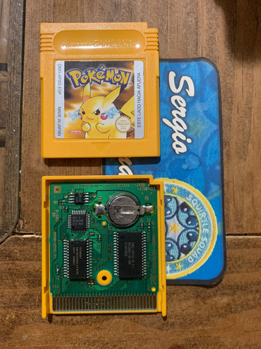 Pokemon Yellow En Español (Usado)