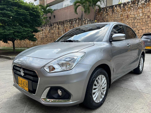 Suzuki Swift Sedán Dzire