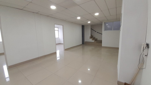 Local En Arriendo En El Centro/manizales (27929186).