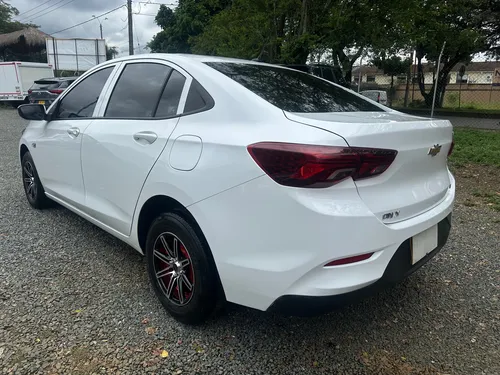 Chevrolet Onix 1.0T