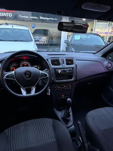 Renault Logan 1.0 12V SCE FLEX LIFE MANUAL