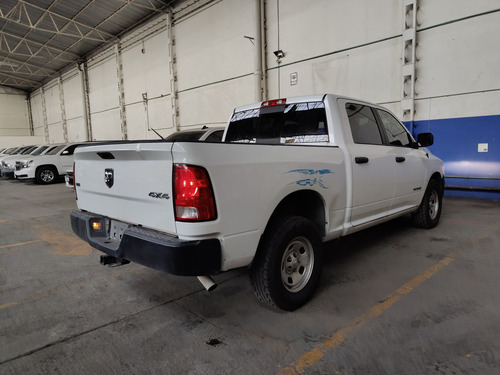 Dodge Ram 1500 Crew Cab Slt 5.7 Lt V8 2020