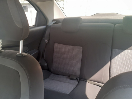 Imagem 11 de 12 de Chevrolet Cobalt 2012 1.4 Lt 4p