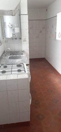 Imagen 7 de 16 de Ph 2 Amb En Pb Al Fondo Con Patio Y Terraza