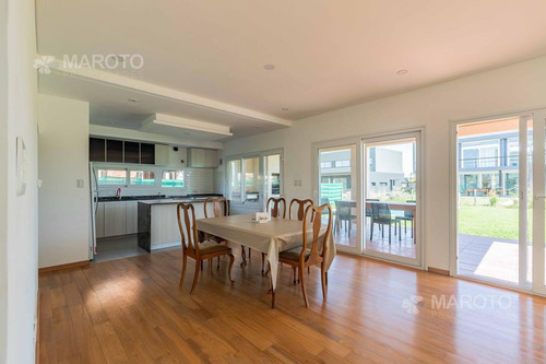 Imagen 20 de 30 de Casa En Venta En Barrio Puertos De Escobar - Maroto Propiedades