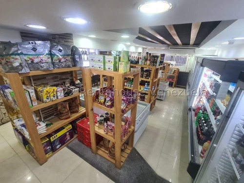 Imagen 23 de 29 de Bodegon En Las Mercedes En Venta