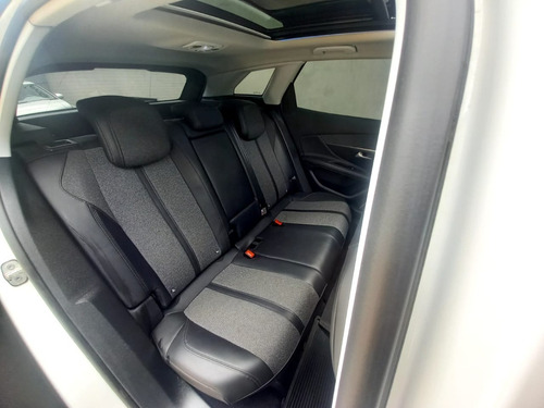 Imagen 3 de 17 de Peugeot 3008 Allure
