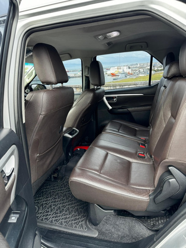 Toyota SW4 2.8 Srx 177cv 4x4 7as At
