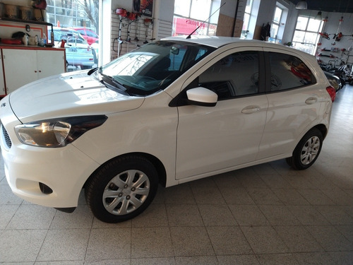Imagen 1 de 15 de Ford Ka 2017 1.5 S 5 P