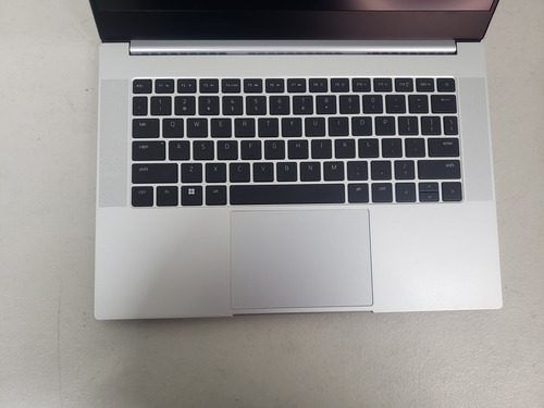 Razer Blade 14 Modelo: Rz09-0427 Para Partes. (Usado)