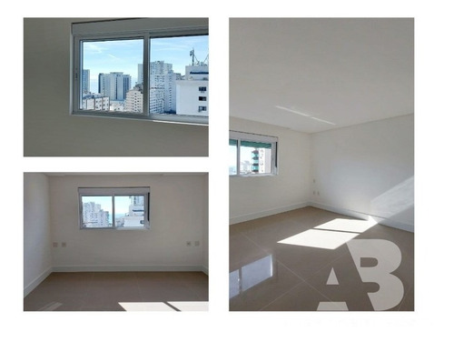 Imagem 15 de 18 de La Brise, Cobertura Nova, 02 Suítes + 02 Demi Suítes, Piscina, Terraço, Espaço Gourmet, 03 Vagas De Garagem, Centro, Balneário Camboriú, Sc. - Co00062 - 69831129