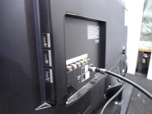 Imagen 9 de 9 de Remato Televisor Lcd Samsumg 32¨ Negociable
