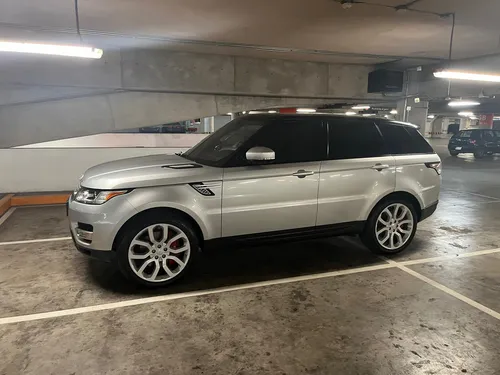 Land Rover Range Rover Sport 5.0l Supercharged At