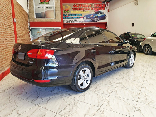 Volkswagen Vento 2.5 Luxury Tiptronic 170cv 2011