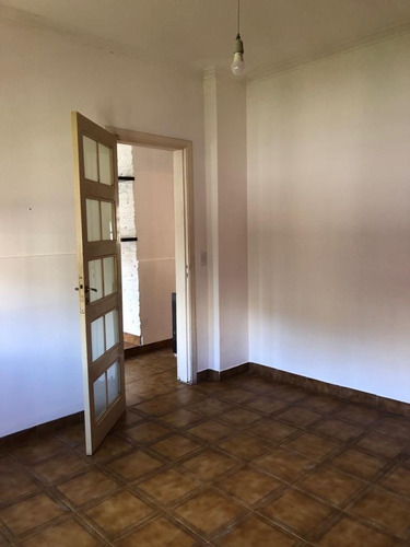 Imagen 6 de 19 de Venta Ph / Chalet 3 Ambientes A La Calle Con Garaje