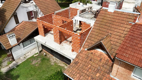 Venta Lote Con Casa En Obra Barrio Cerrado Monte Grande