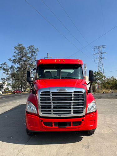 Freightliner Cascadia Camión Pipa De 20,000 Litros