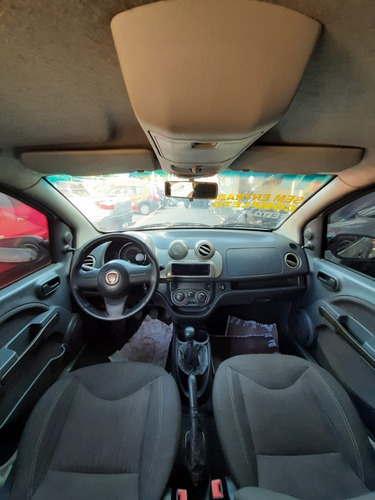 Imagem 6 de 9 de Fiat Uno Way 1.4