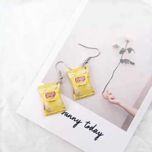 Imagen 4 de 5 de Pendientes Aros Papas Fritas Bolsa Colgante Piercing Papitas