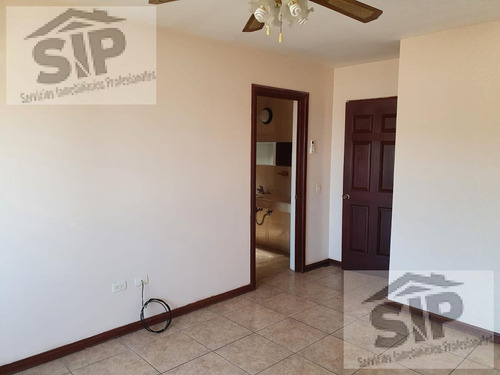 Imagen 14 de 24 de Casa En Renta En Valle San Agustín Saltillo