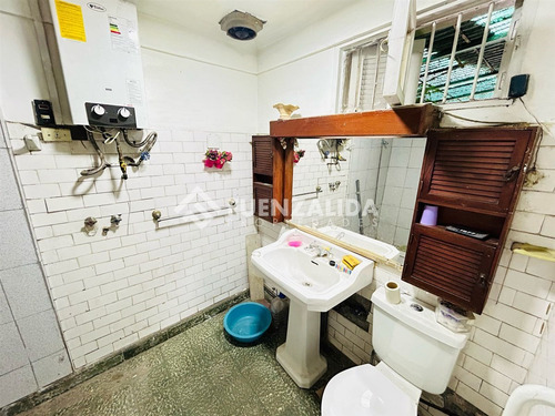 Casa En Venta De 3 Dorm Y 1 Baño. En Lo Espejo