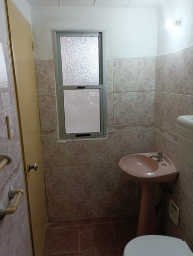 Apartamento Complejo Cobena Con 3 Dormitotrios