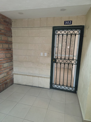 Imagen 2 de 14 de Se Alquila De Oportunidad Para Oficna Local En La Romulo Bentancourt