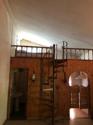 Imagen 10 de 30 de Excelente Casa Quinta Con Pileta Y Quincho Cerrado